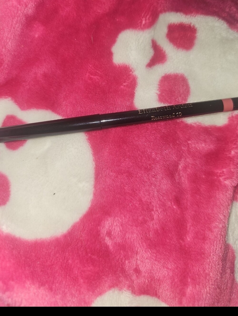 NWOB ELIZABETH ARDEN LIPLINER IN ROSEWOOD